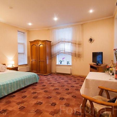 Fortuna Hotel Chişinǎu Buitenkant foto